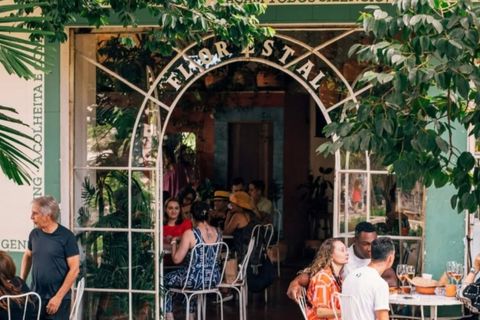 Fachada do antigo restaurante Florestal em Belo Horizonte durante seu período de funcionamento